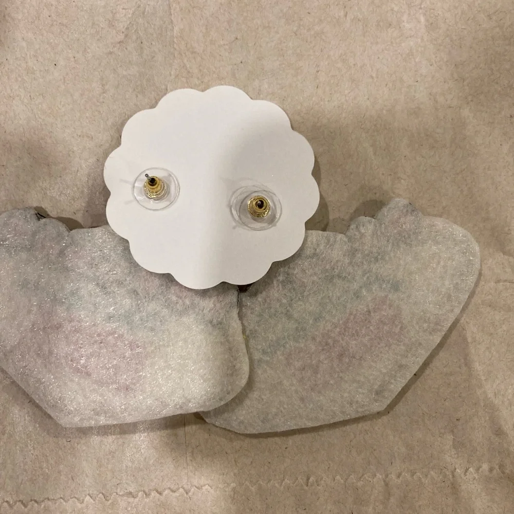 NEW Beaded fabulous bride Vegas style earrings - Picture 2 of 6